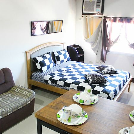 Feel Great Stay Condotels - San Marino Cebu Stadt Exterior foto
