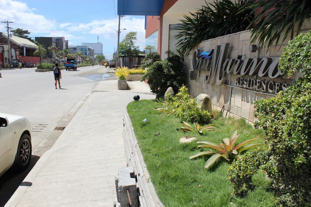 Feel Great Stay Condotels - San Marino Cebu Stadt Exterior foto