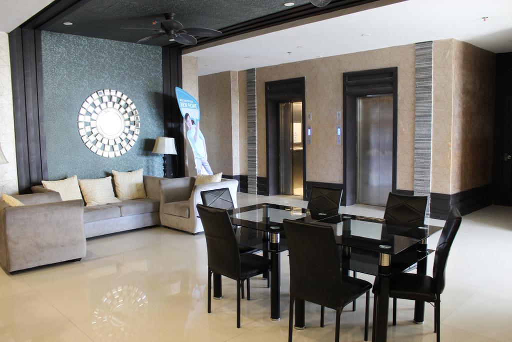 Feel Great Stay Condotels - San Marino Cebu Stadt Exterior foto