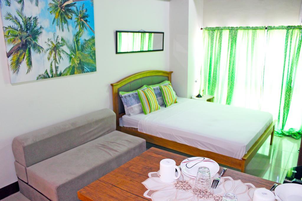 Feel Great Stay Condotels - San Marino Cebu Stadt Exterior foto