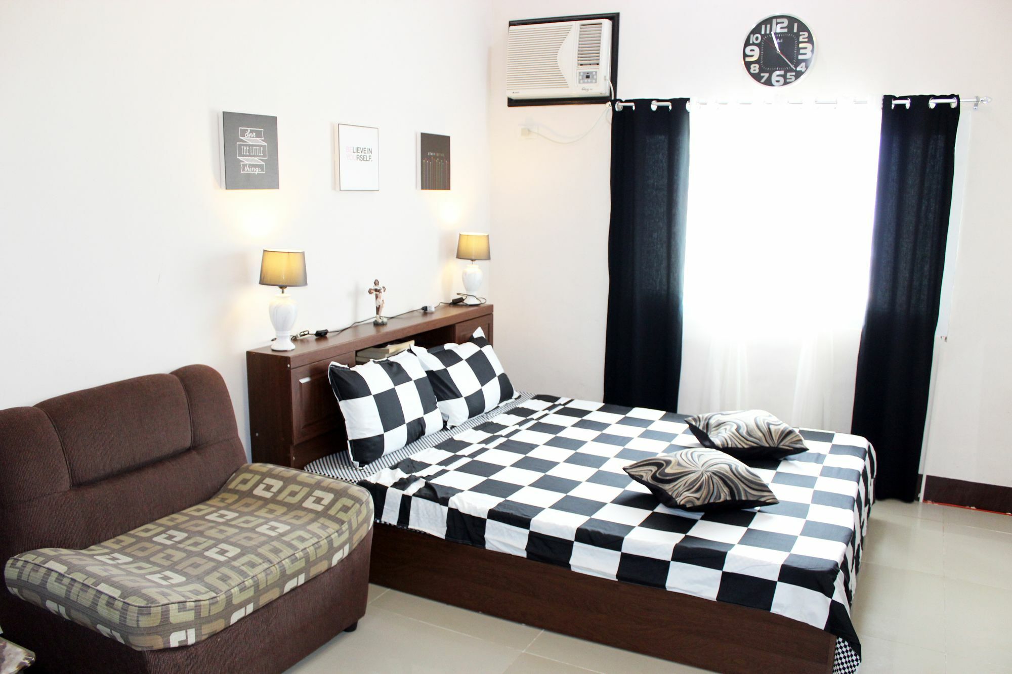 Feel Great Stay Condotels - San Marino Cebu Stadt Exterior foto