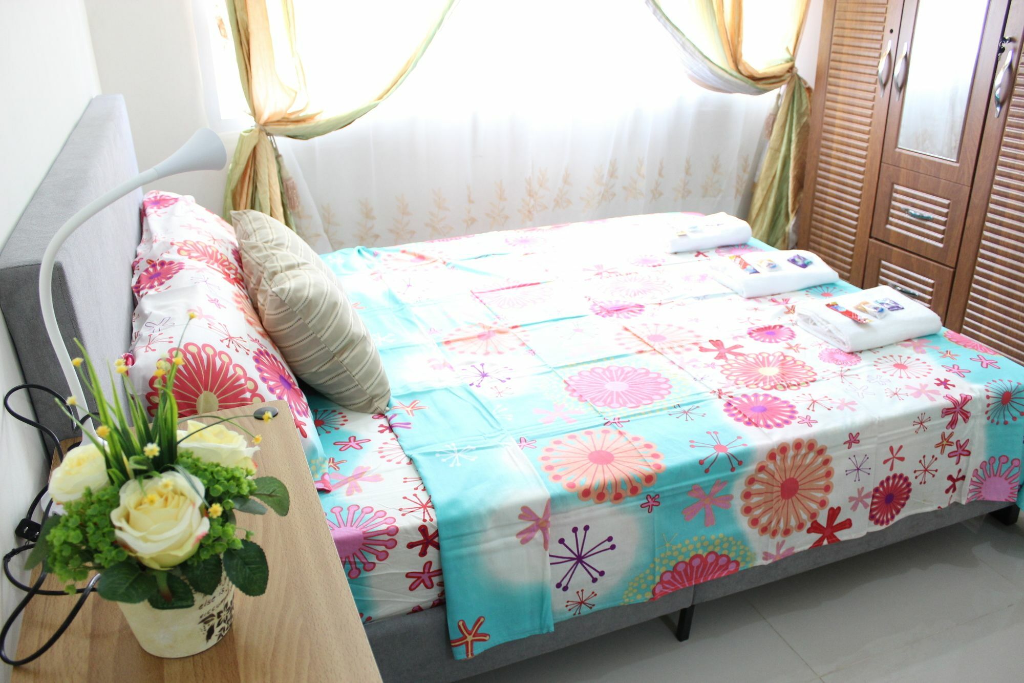 Feel Great Stay Condotels - San Marino Cebu Stadt Exterior foto